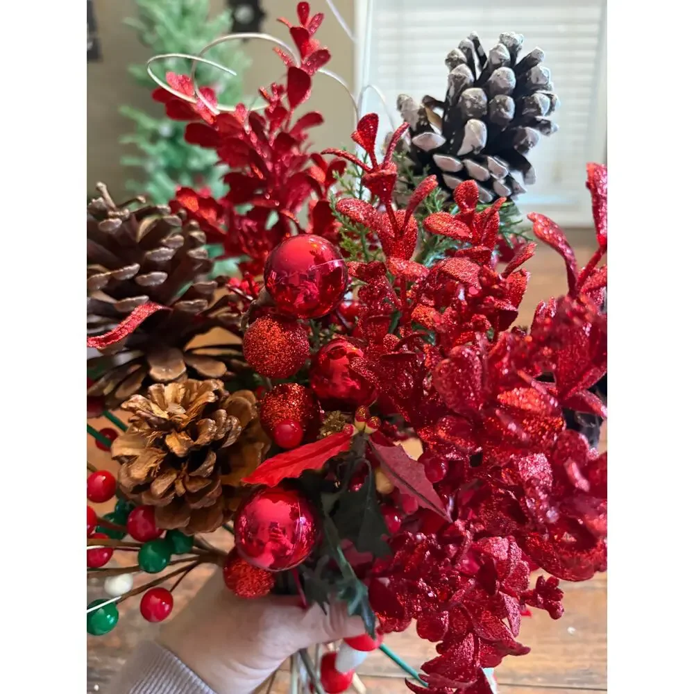 Lot of 20 Picks Berries Pinecones Baubles Beads Flowers for DIY Crafts Wreaths